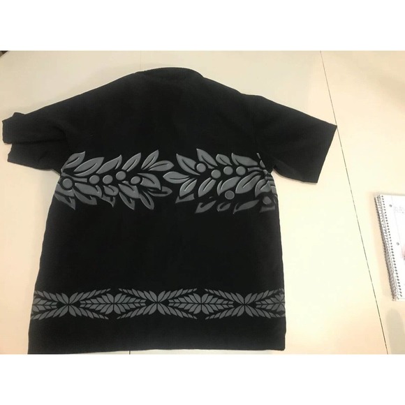 Hawaiiian Style Button Up Black Shirt Men XL Surf Board Flowers Hawaii - Picture 4 of 5